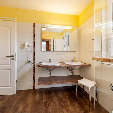 Ferienhaus Hideaway *